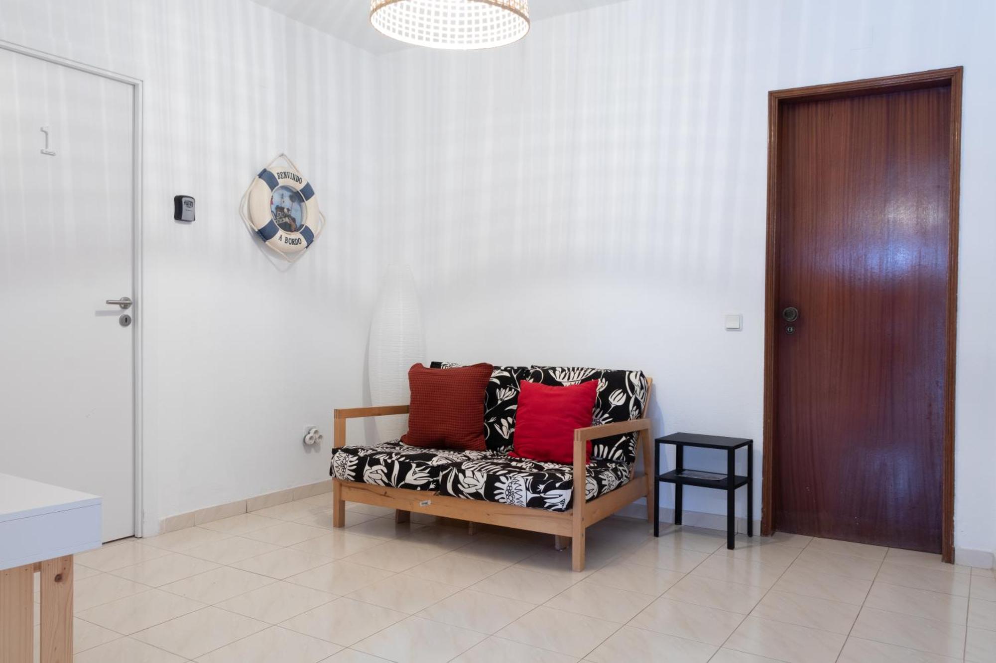 Blife Martinya House - Private Rooms And Apartments Olhão Extérieur photo