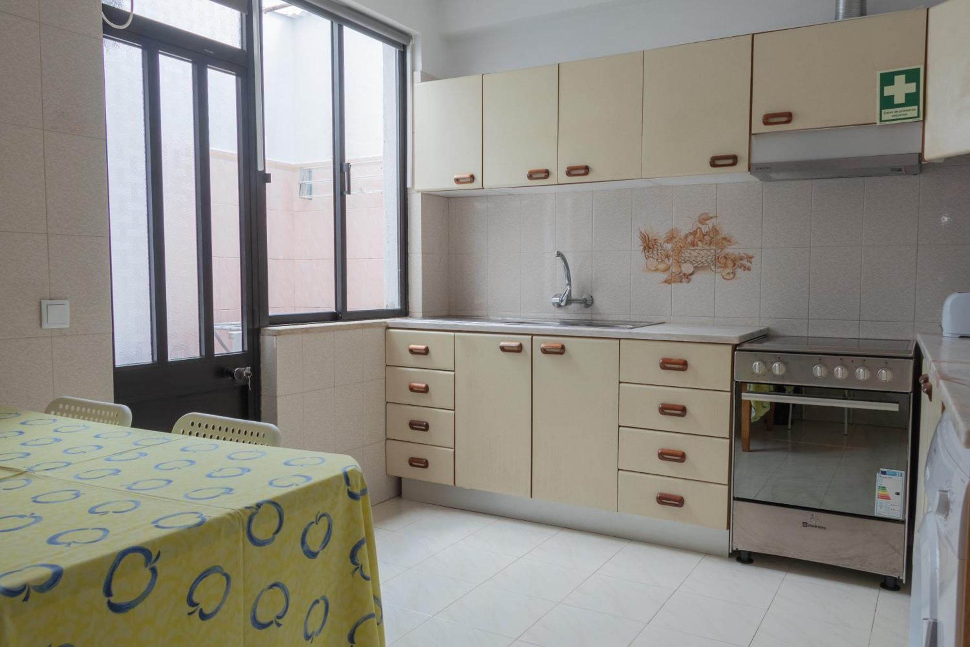 Blife Martinya House - Private Rooms And Apartments Olhão Extérieur photo